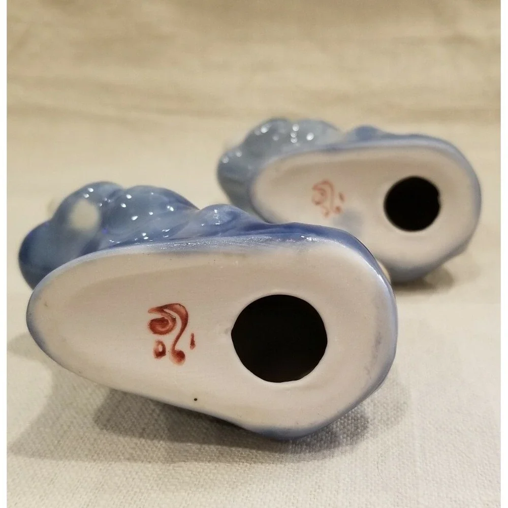 Pair‎ Of 2 Vintage Koi Fish Figurines Marked. 3.75